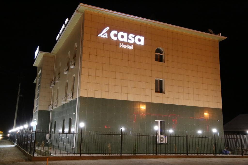 Lacasa Hotel Atyraū 외부 사진
